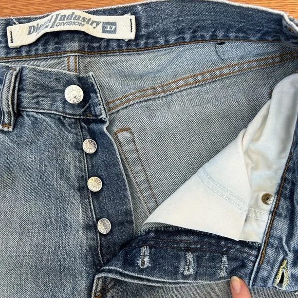 Men’s Diesel Industry Straight Leg Button Fly Distressed Blue Jeans 32x28 - Picture 7 of 16